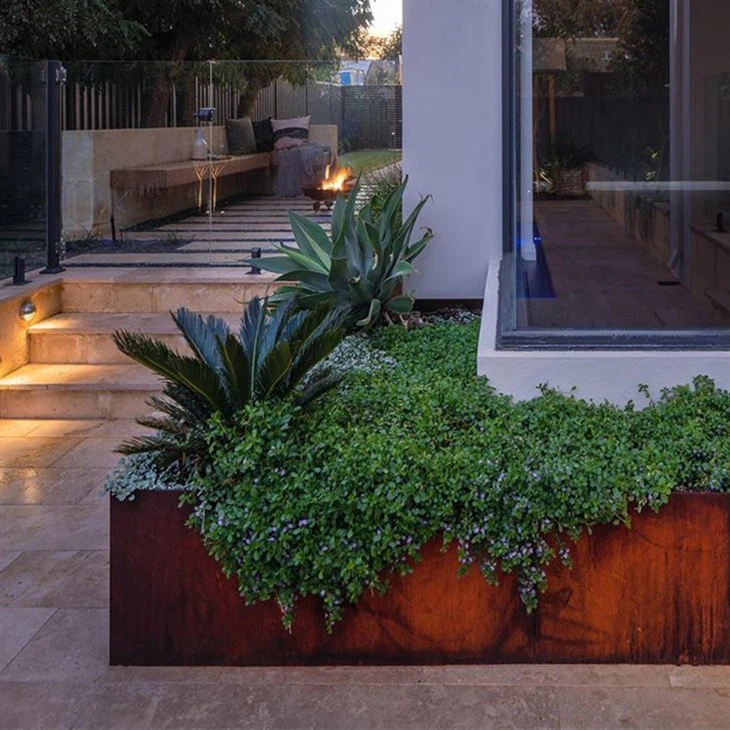 گارڈن اپنی مرضی کے مطابق کارٹین اسٹیل کیوب پلانٹر رسٹ اسکوائر میٹل پلانٹ پھولوں کے برتن آؤٹ ڈور باکس پلانٹر